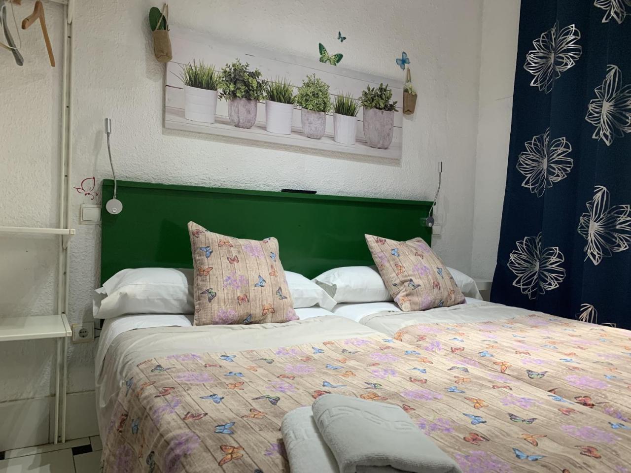 Giraldilla Hotel Sevilla Buitenkant foto