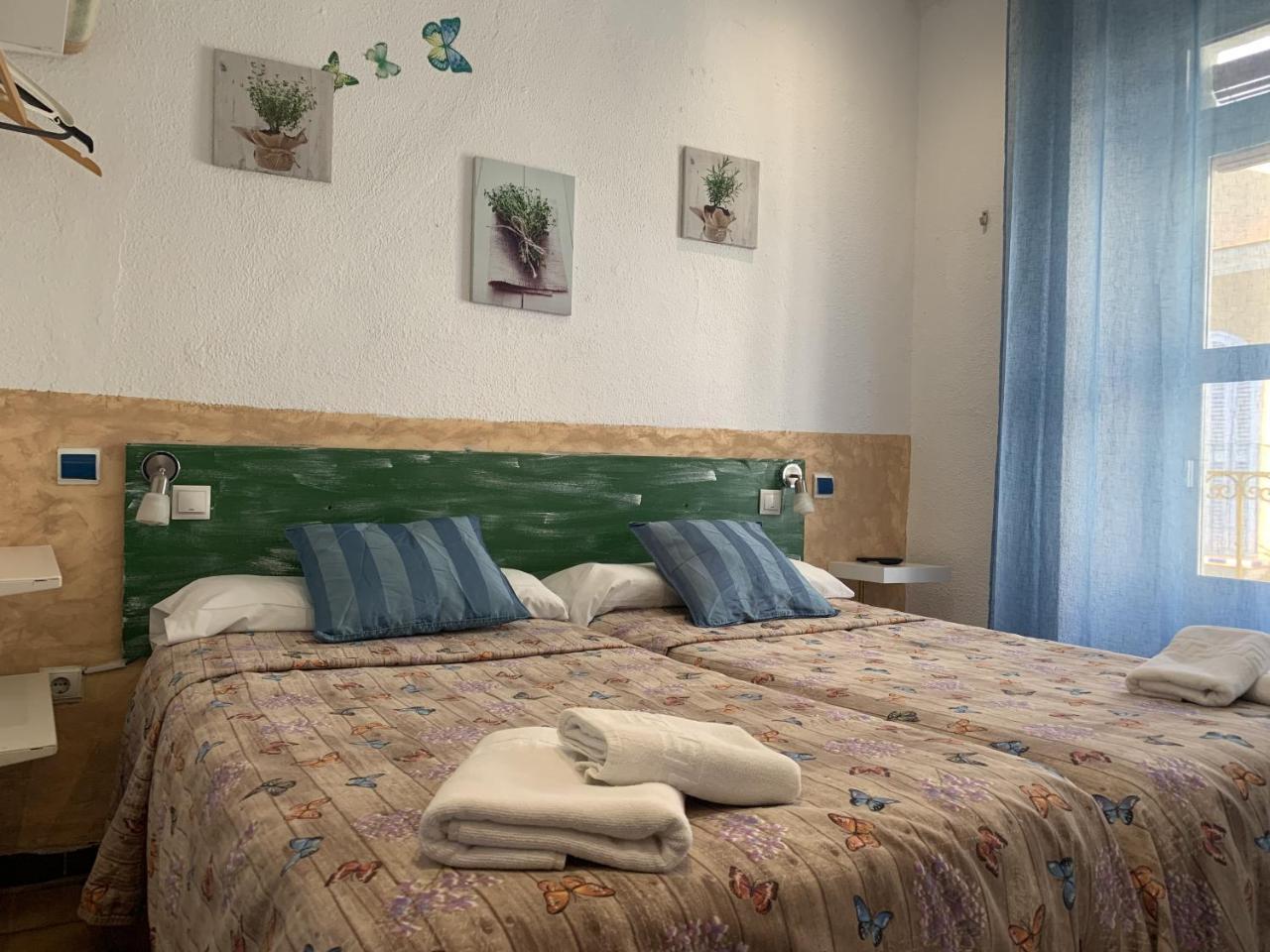 Giraldilla Hotel Sevilla Buitenkant foto
